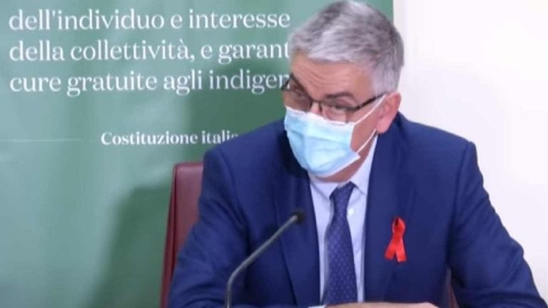 Coronavirus, Brusaferro (Presidente ISS): “Fase di decrescita lenta in Italia. Indice Rt inferiore a 1 tranne che in queste regioni…” Coronavirus, Brusaferro (Presidente ISS): “Fase di decrescita lenta in Italia. Indice Rt inferiore a 1 tranne che in queste regioni…”