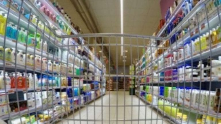 Allerta alimentare, richiamato prezzemolo italiano dal RASFF per la presenza di un pesticida pericoloso Allerta alimentare, richiamato prezzemolo italiano dal RASFF per la presenza di un pesticida pericoloso