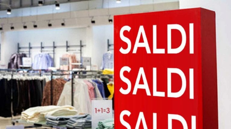 Saldi invernali 2025, calendario e date regione per regione