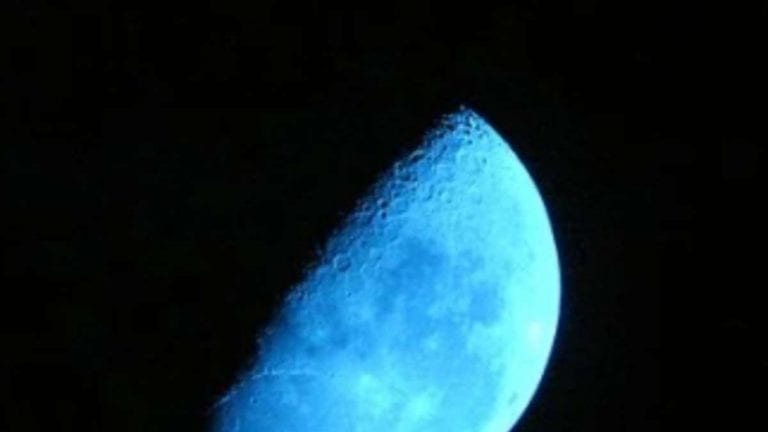 Superluna, ‘Luna Blu’ e pianeti giganti, ecco tutti gli eventi astronomici da non perdere nel 2021