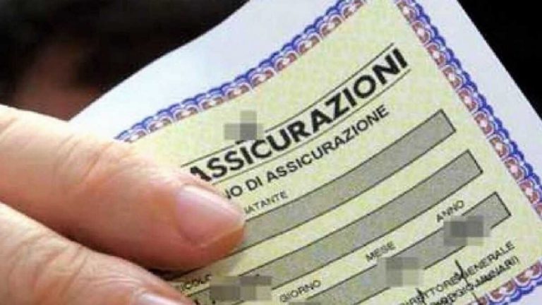 Rc Auto, rivoluzione in arrivo: ecco i preventivi trasparenti Rc Auto, rivoluzione in arrivo: ecco i preventivi trasparenti