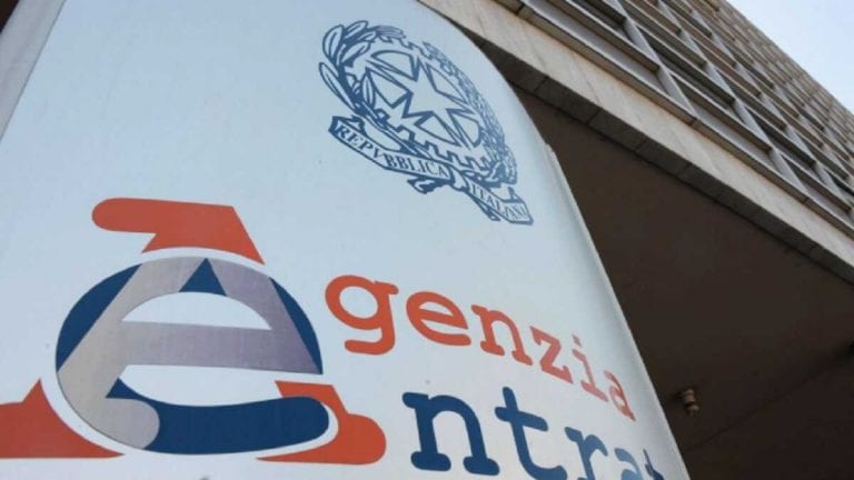 Cartelle esattoriali, nuova proroga al 31 gennaio, anche per altri atti fiscali: i chiarimenti di Palazzo Chigi Cartelle esattoriali, nuova proroga al 31 gennaio, anche per altri atti fiscali: i chiarimenti di Palazzo Chigi
