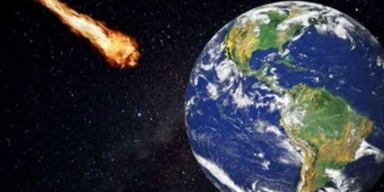 Strana e luminosissima palla di fuoco sfreccia nel cielo e produce un boato: fenomeno avvistato dalla popolazione in Giappone: Il VIDEO di quanto accaduto