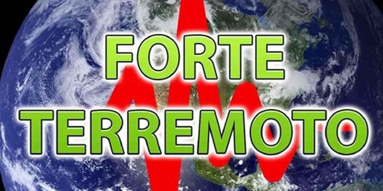 Forte terremoto M 4.4 avvertito intensamente nel Mediterraneo: si muove zona sismica, diverse segnalazioni. Dati dell’Emsc