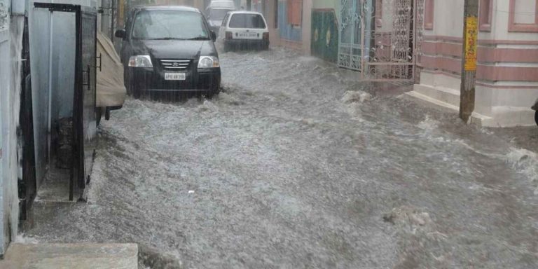METEO – un mini-meteotsunami colpisce Bonifacio nel sud della Corsica. Il VIDEO di quanto accaduto METEO – un mini-meteotsunami colpisce Bonifacio nel sud della Corsica. Il VIDEO di quanto accaduto