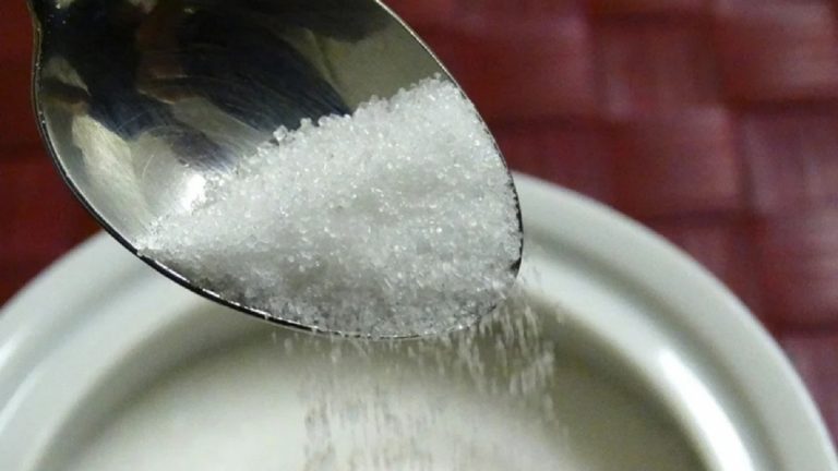 L’Aspartame favorisce la formazione di placche nelle arterie: ecco lo studio che lo dimostra e i rischi L’Aspartame favorisce la formazione di placche nelle arterie: ecco lo studio che lo dimostra e i rischi