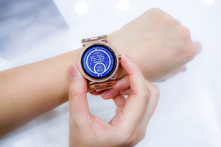 Facebook Watch, in arrivo lo smartwatch del social network: cosa sappiamo finora Facebook Watch, in arrivo lo smartwatch del social network: cosa sappiamo finora