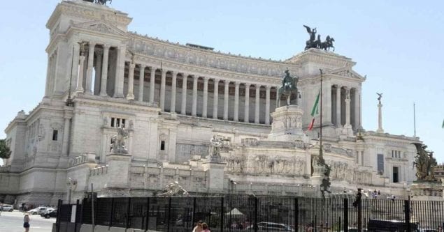 METEO ROMA - Tempo STABILE e spesso SOLEGGIATO con MITEZZA similprimaverile, ecco le previsioni