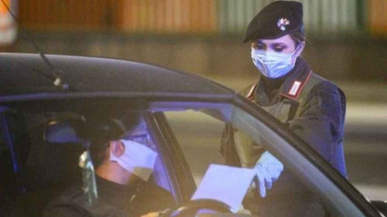 Alcune regioni andranno in zona gialla a breve: ecco quelle che rischiano nuove restrizioni, domani la decisione Alcune regioni andranno in zona gialla a breve: ecco quelle che rischiano nuove restrizioni, domani la decisione