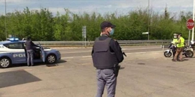 Coronavirus, focolaio della variante inglese: scatta il lockdown in un comune della Sardegna Coronavirus, focolaio della variante inglese: scatta il lockdown in un comune della Sardegna