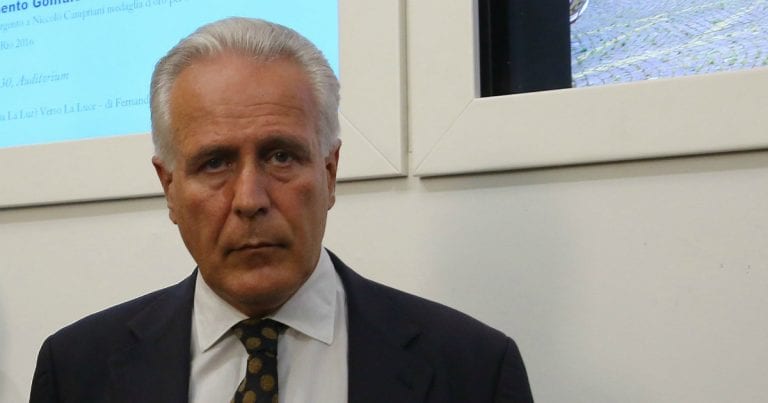 Coronavirus , l’ottimismo del governatore Giani: “Il caldo spazzerà via il virus, avanti con i vaccini”