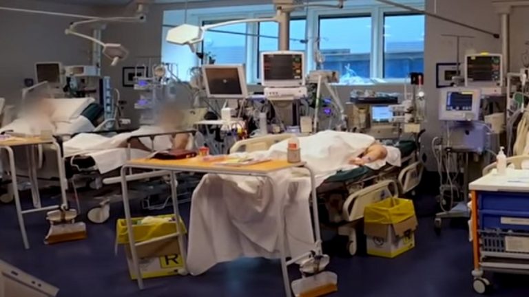 Boom di contagi in una regione italiana: reparti di terapia intensiva vicini al collasso Boom di contagi in una regione italiana: reparti di terapia intensiva vicini al collasso