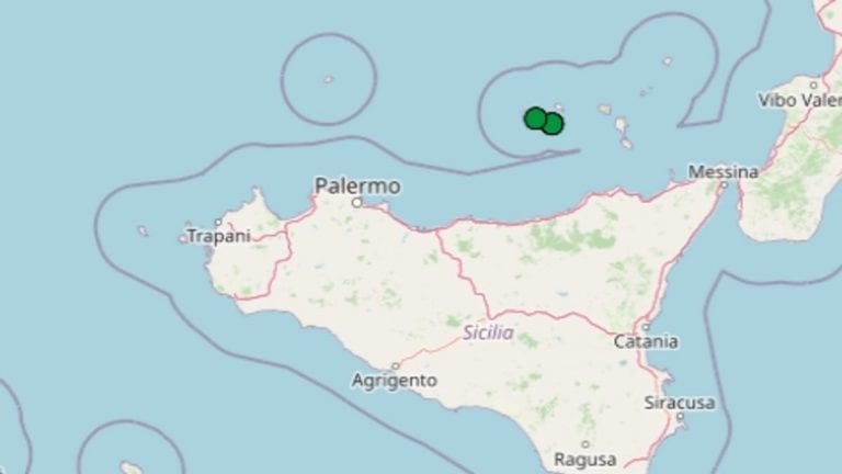 Terremoto in Sicilia oggi, 18 marzo 2021: scossa di M 2.2 alle isole Eolie – Dati Ingv