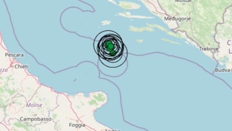 Terremoto in Puglia oggi, lunedì 29 marzo 2021: scossa M 3.2 nel Mar Adriatico | Dati INGV Terremoto in Puglia oggi, lunedì 29 marzo 2021: scossa M 3.2 nel Mar Adriatico | Dati INGV