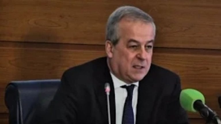 Coronavirus, l’annuncio di Locatelli: ‘Terza dose per chi ha sistema immunitario alterato’ Coronavirus, l’annuncio di Locatelli: ‘Terza dose per chi ha sistema immunitario alterato’