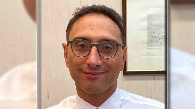 Coronavirus, il virologo Gentile: “Dosi di vaccino non sufficienti, quarta ondata inevitabile” Coronavirus, il virologo Gentile: “Dosi di vaccino non sufficienti, quarta ondata inevitabile”