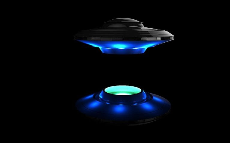 Rinvenute mucche morte poco dopo l’avvistamento di un UFO: mistero negli Stati Uniti