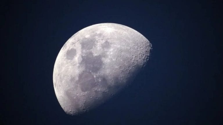 Rocce lunari da record recuperate da Chang’e-5: risalgono a 2 miliardi di anni fa