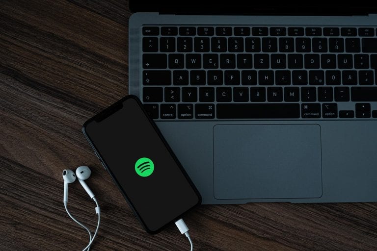 Spotify, aumentano i costi per ascoltare musica in streaming: ecco cosa succede in Italia