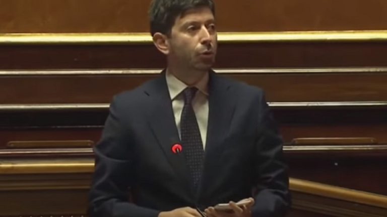 In arrivo l’ordinanza di Speranza che cambierà i colori delle regioni: ecco le previsioni In arrivo l’ordinanza di Speranza che cambierà i colori delle regioni: ecco le previsioni
