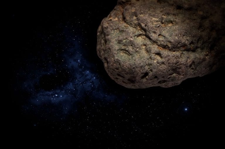 Grosso asteroide contro la Terra, cosa succederebbe in caso di impatto? Per la NASA l’umanità sarebbe nei guai