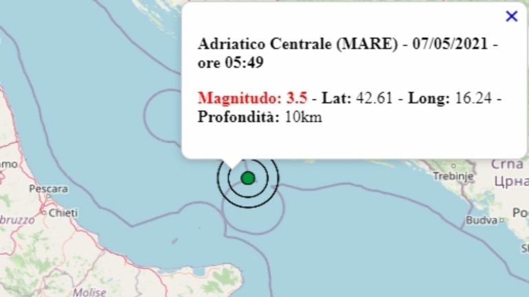 Terremoto oggi in Puglia, 7 maggio 2021: intensa scossa M 3.5 Mar Adriatico Centrale | Dati INGV Terremoto oggi in Puglia, 7 maggio 2021: intensa scossa M 3.5 Mar Adriatico Centrale | Dati INGV