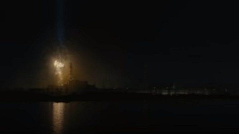 Chernobyl, l’allarme degli scienziati per i rischi di una nuova fissione nucleare a distanza di 35 anni dal disastro