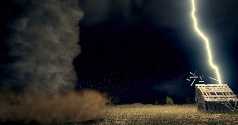 METEO – Maltempo, TROMBA D’ARIA e forte GRANDINATA nel trapanese: chicchi grandi come noci. VIDEO