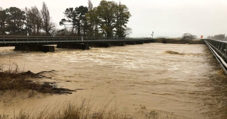 METEO – PIOGGE ALLUVIONALI in NUOVA ZELANDA,  evacuazioni sull’Isola Meridionale; il video