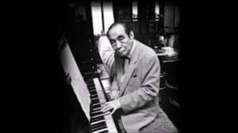 Akira Ifukube, ecco chi era e perché oggi Google gli ha dedicato un Doodle Akira Ifukube, ecco chi era e perché oggi Google gli ha dedicato un Doodle