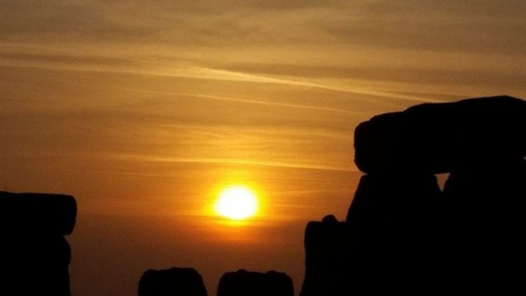 In arrivo il solstizio d’estate 2021: ecco cosa succederà e perché è così speciale In arrivo il solstizio d’estate 2021: ecco cosa succederà e perché è così speciale