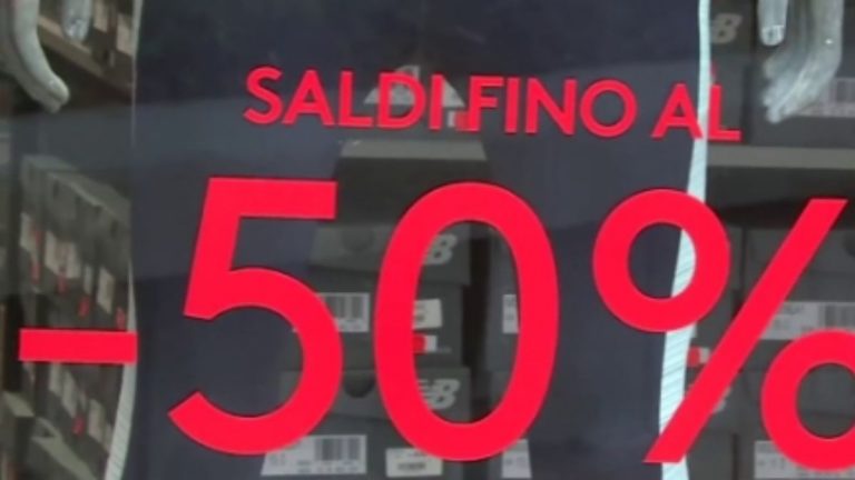 Saldi estivi 2021, oggi sono iniziati in moltissime regioni italiane, calendario completo e consigli antitruffa | Meteo Saldi estivi 2021, oggi sono iniziati in moltissime regioni italiane, calendario completo e consigli antitruffa | Meteo