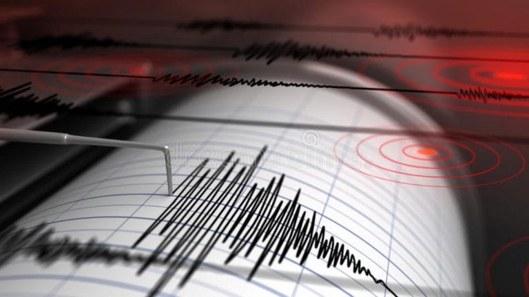 Boato e poi tremori a causa di una scossa di terremoto in zona a bassa sismicità italiana: dati INGV e parole dell’esperto