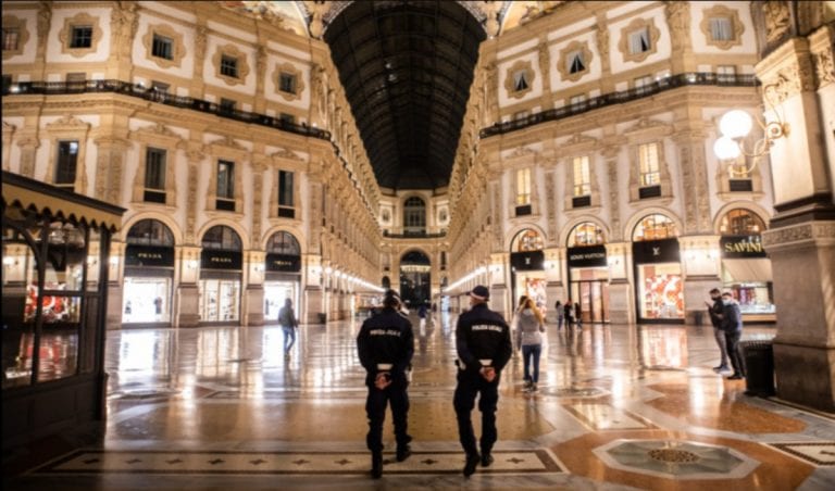 Coronavirus, torna il coprifuoco ma l’Italia resta in zona bianca: l’ipotesi del Governo