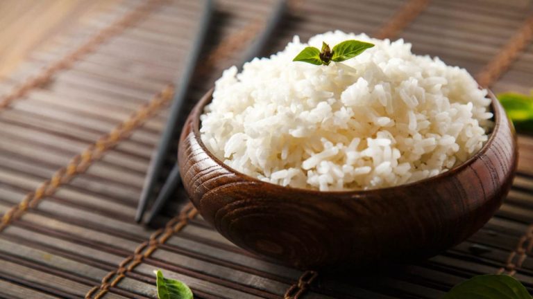 Dieta del riso estivo, ecco come perdere peso rapidamente: il menù da seguire