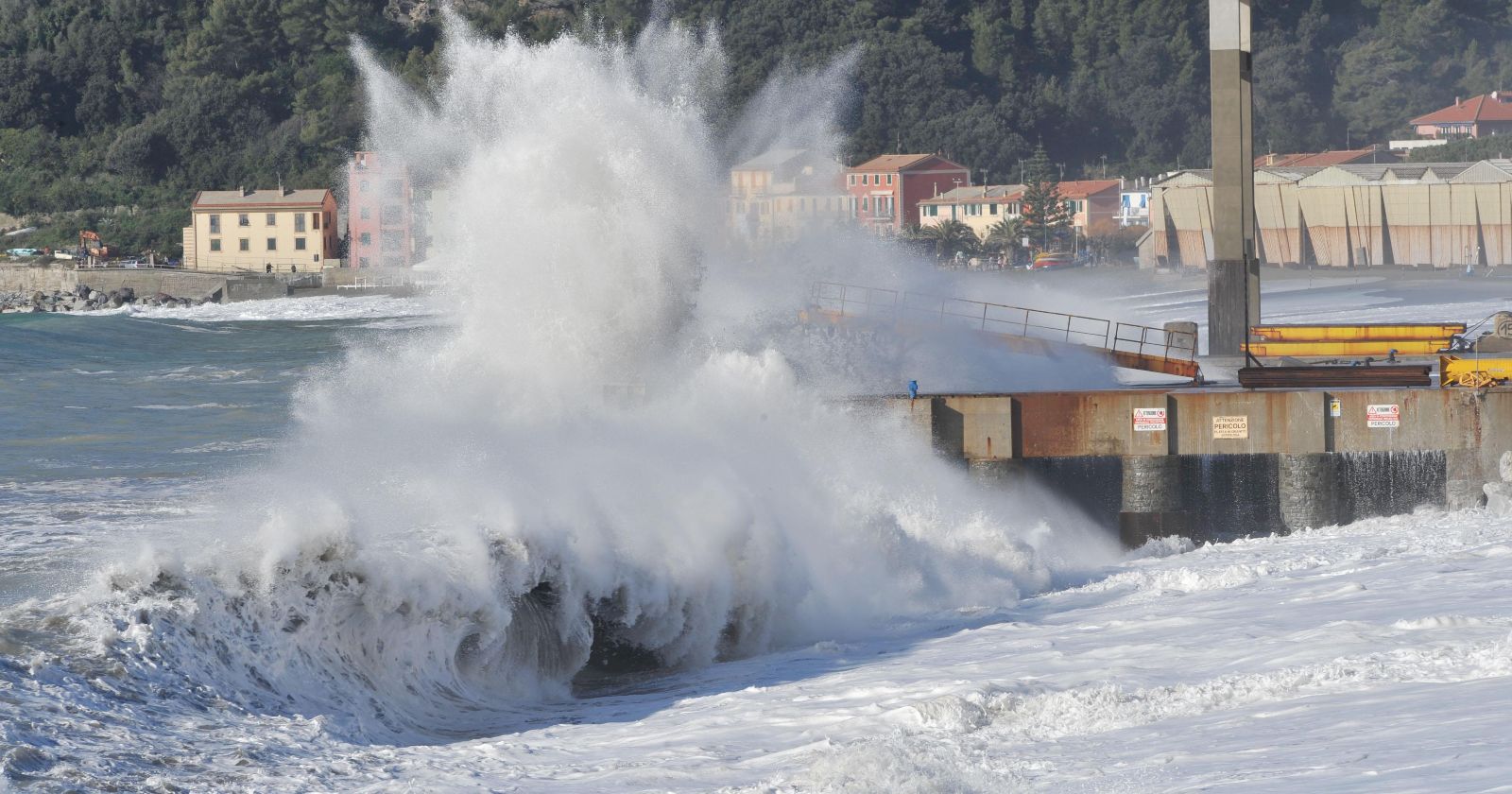 CLIMA – MARROBBIO ataca la costa de España, causando grandes daños en Santa Pola, detalles CLIMA – MARROBBIO ataca la costa de España, causando grandes daños en Santa Pola, detalles