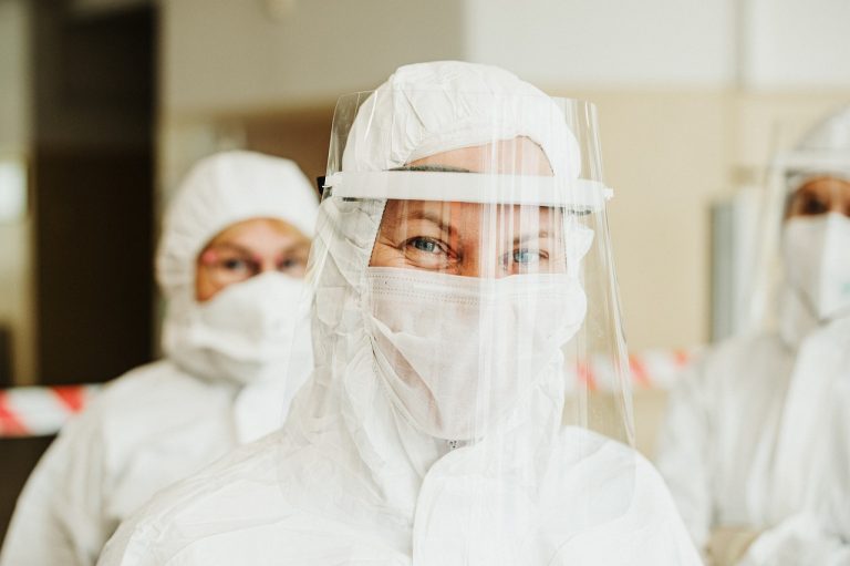E’ allerta influenza dal Regno Unito, gli esperti adesso temono fino a 60 mila vittime