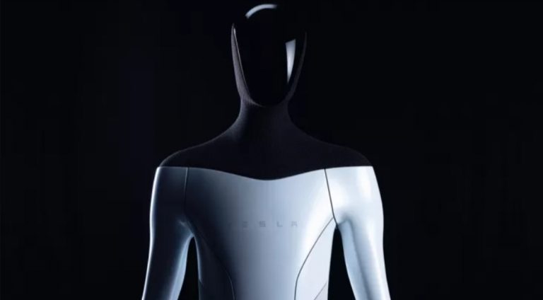 Tesla Bot, Elon Musk presenta il robot umanoide: ecco come funzionerà