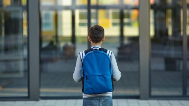 Virus nelle scuole, in aumento l’incidenza dei casi: ecco i report che preoccupano l’ISS Virus nelle scuole, in aumento l’incidenza dei casi: ecco i report che preoccupano l’ISS