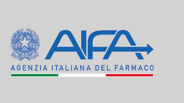 L’Aifa finisce sotto inchiesta per aver rifiutato terapie alternative gratuite