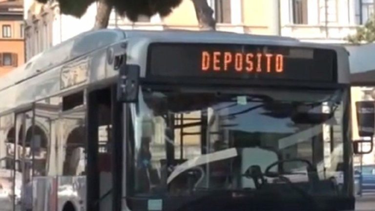 Sciopero trasporti Roma venerdì 4 febbraio 2022, info e orari stop mezzi Atac, Tpl e Cotral – Meteo