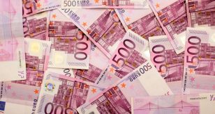 Banconote da 500 euro addio: l'Italia ne chiede la distruzione, ecco perché