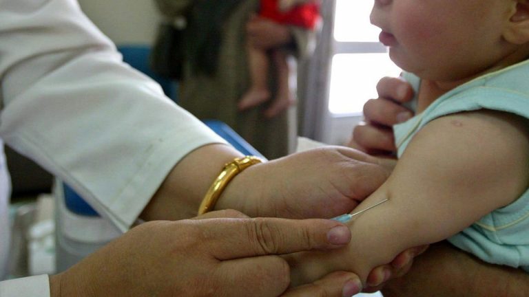Coronavirus, ok al vaccino Pfizer per i bambini di 5-11 anni: i risultati dello studio e cosa succederà