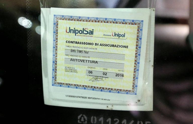 RC auto, cambia una regola fondamentale: adesso per questi mezzi non sarà obbligatoria l’assicurazione