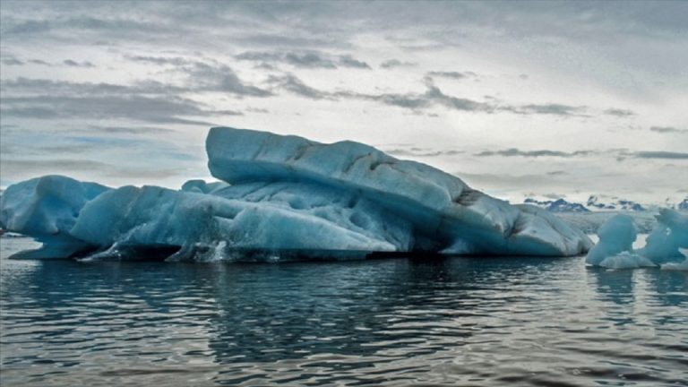 L’Organizzazione mondiale della meteorologia lancia l’allarme: “Oceani sempre più acidi e più alti” L’Organizzazione mondiale della meteorologia lancia l’allarme: “Oceani sempre più acidi e più alti”