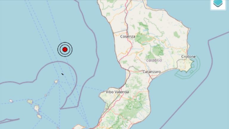 Terremoto in Calabria oggi, martedì 2 novembre 2021: scossa M 2.7 sul Tirreno Meridionale | Dati INGV