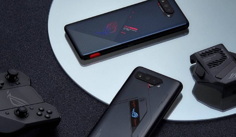ASUS ROG Phone 5s e 5s Pro disponibili in Italia: caratteristiche e prezzo ASUS ROG Phone 5s e 5s Pro disponibili in Italia: caratteristiche e prezzo
