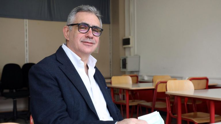 Coronavirus, la proposta di Pregliasco: “I bambini non vaccinati potrebbero non entrare a scuola…” Coronavirus, la proposta di Pregliasco: “I bambini non vaccinati potrebbero non entrare a scuola…”