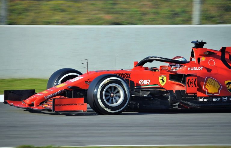 Formula 1, GP Brasile 2021: Verstappen multato e Hamilton squalificato – Risultati prove libere 2