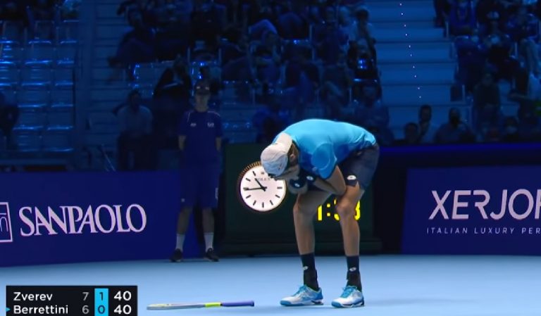 ATP Finals Torino 2021: cosa succede con Berrettini infortunato ATP Finals Torino 2021: cosa succede con Berrettini infortunato